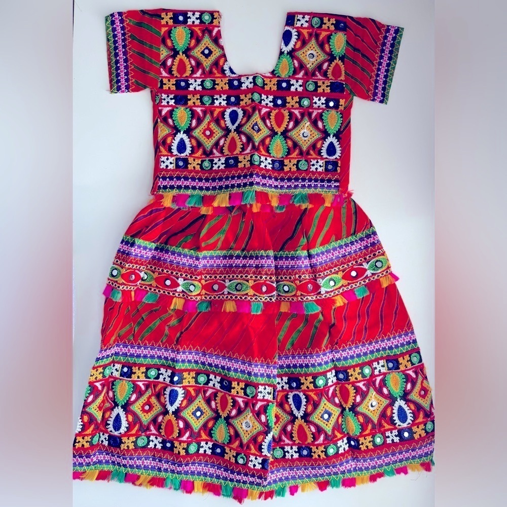 Girls Top and Skirt Size 3T